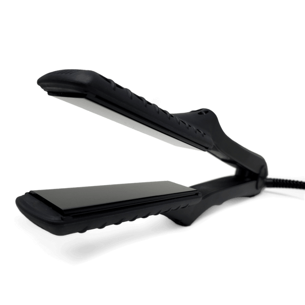 Croc Masters Black Titanium Infrared Flat Iron 1.5